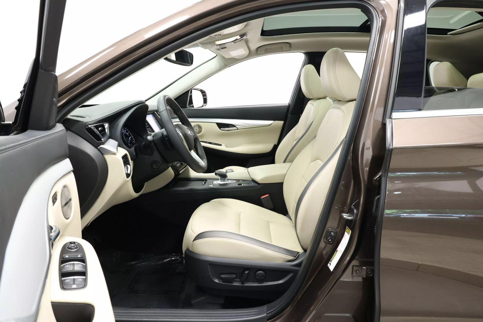 2019 Infiniti Qx50 - Image 13