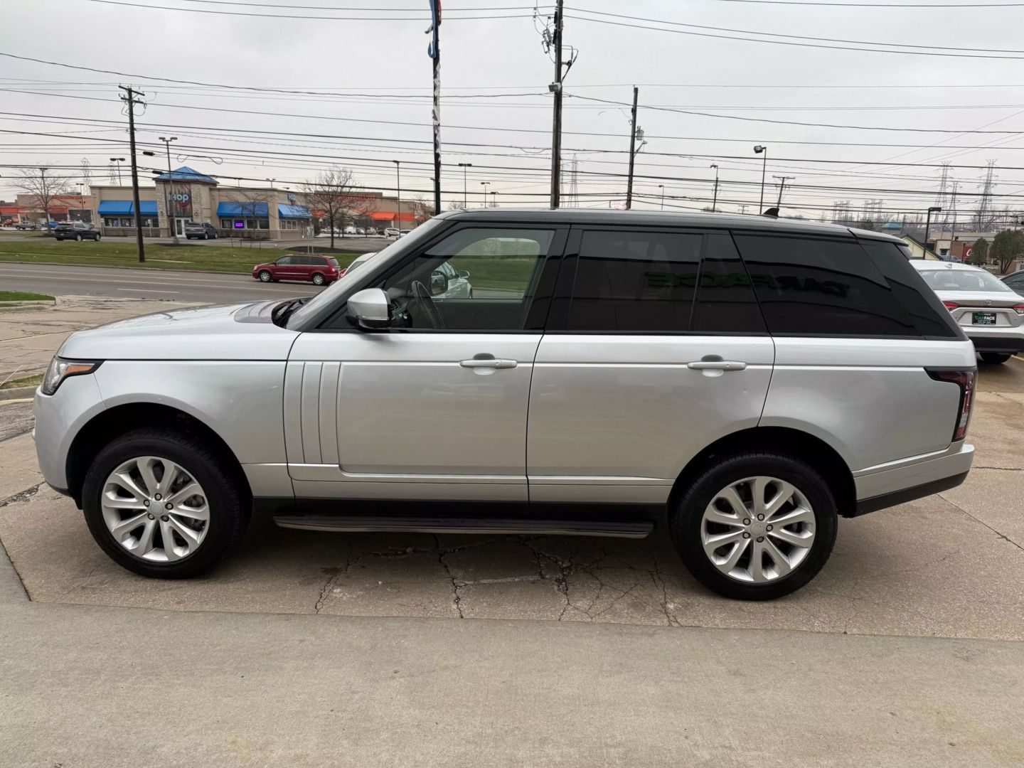 2016 Land Rover Range Rover - Image 6