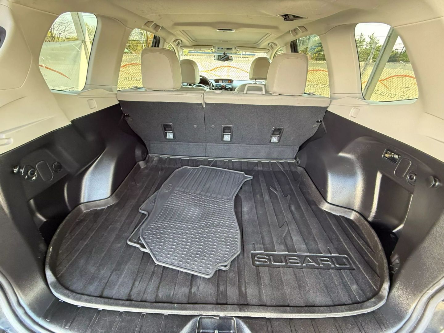 2014 Subaru Forester - Image 20