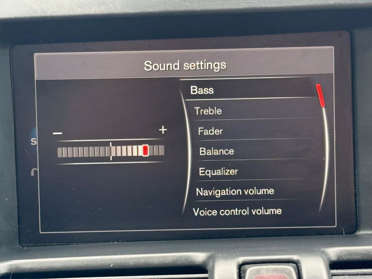 2017 Volvo Xc60 - Image 33