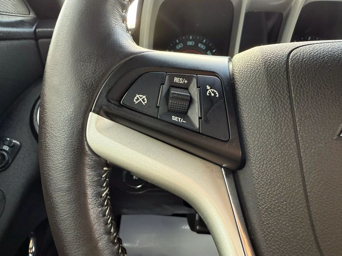 2013 Chevrolet Camaro - Image 28