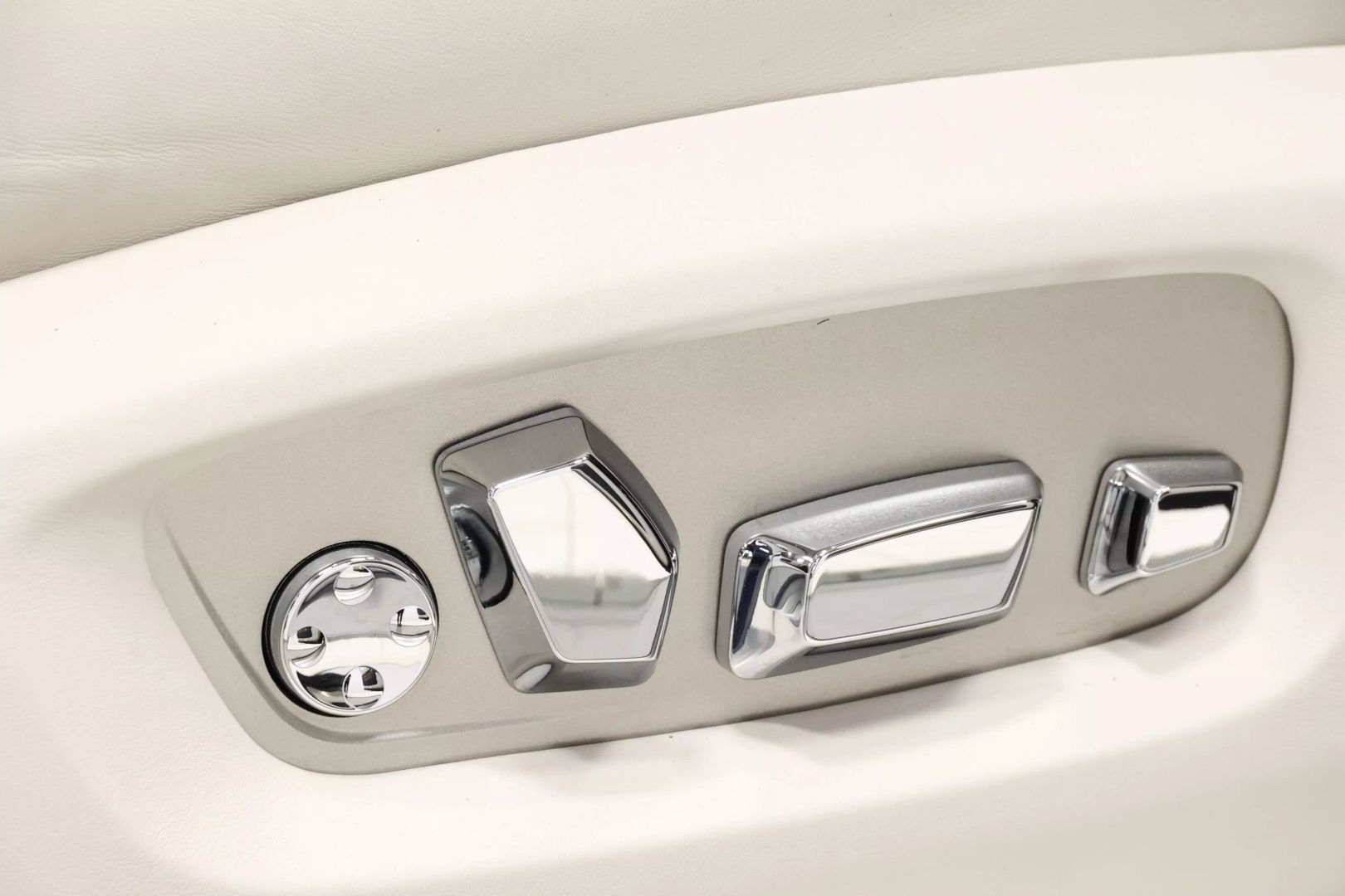 2018 Rolls-royce Ghost - Image 93