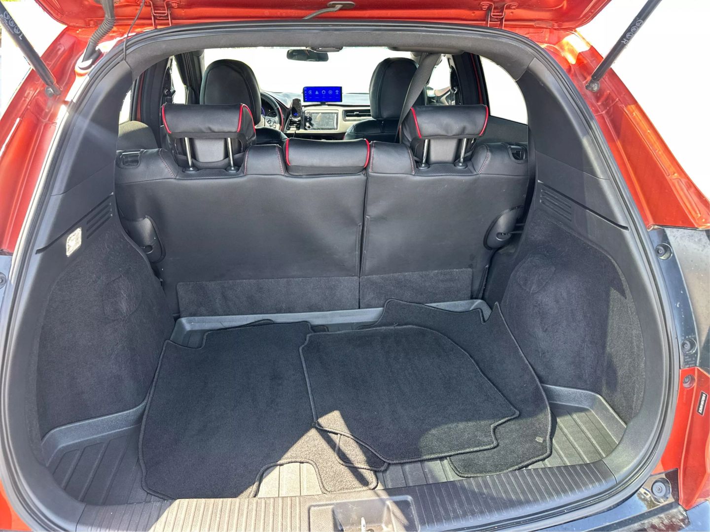 2019 HONDA HR-V SUV 4-CYL, I-VTEC, 1.8 LITER SPORT SUV 4D