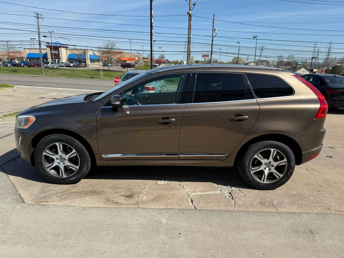 2015 Volvo Xc60 - Image 6