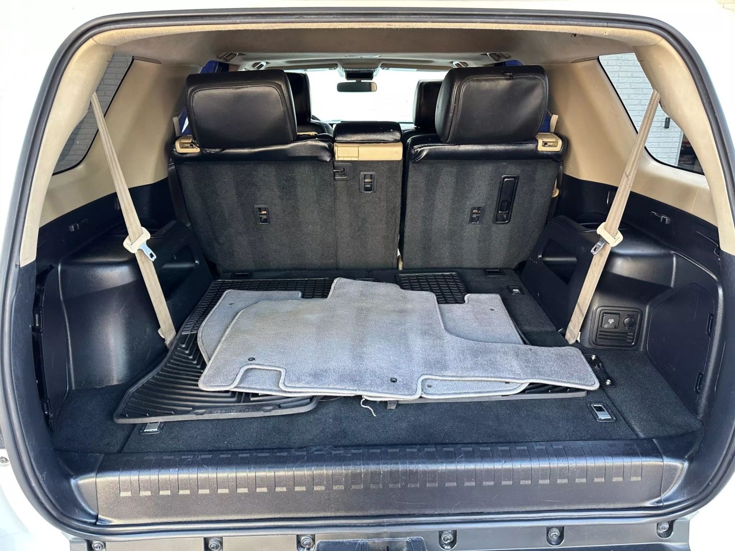 2012 Toyota 4runner - Image 7