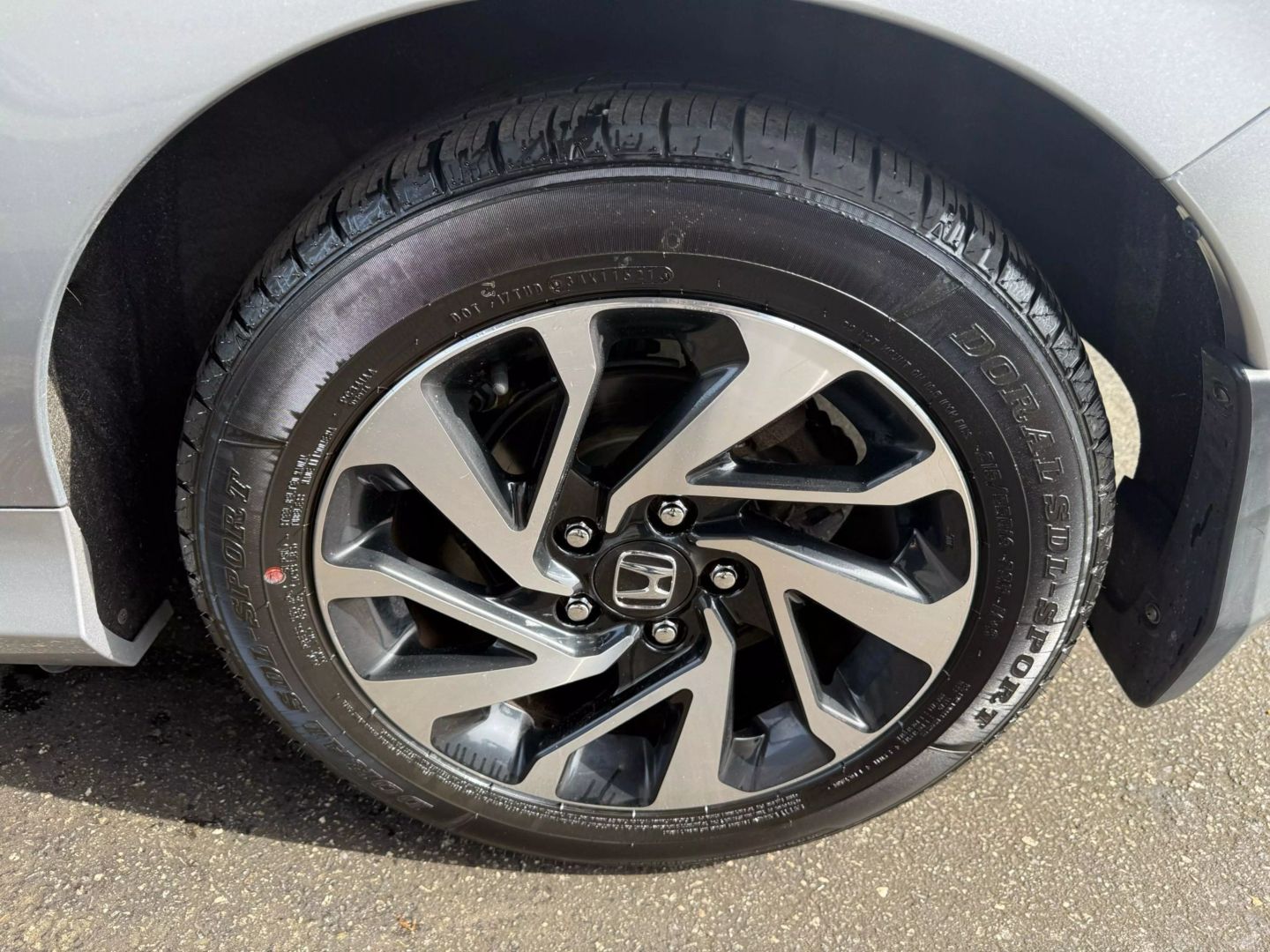 2016 Honda Civic - Image 36
