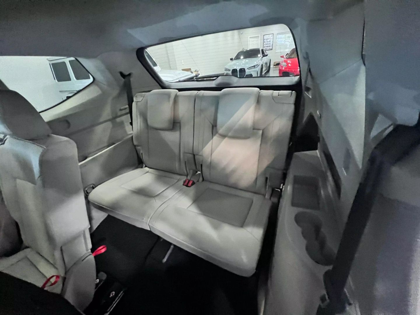 2019 Volkswagen Atlas Sel R-line Sport Utility 4d - Image 17