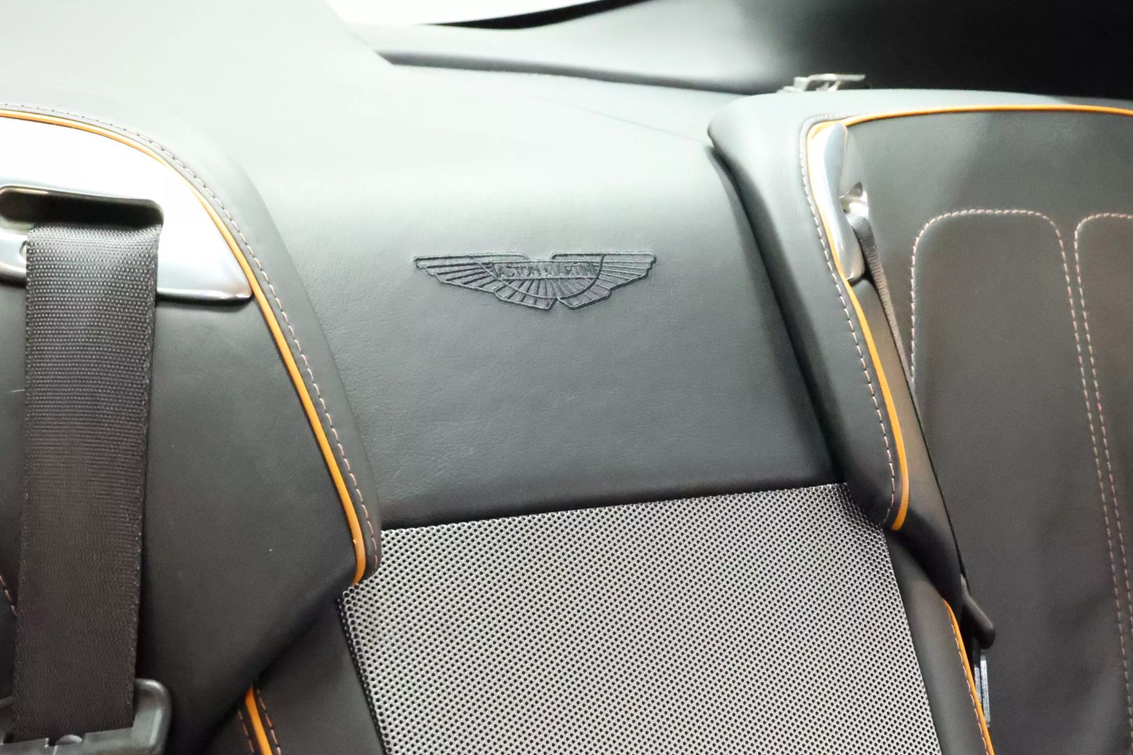 2012 Aston Martin Virage - Image 55