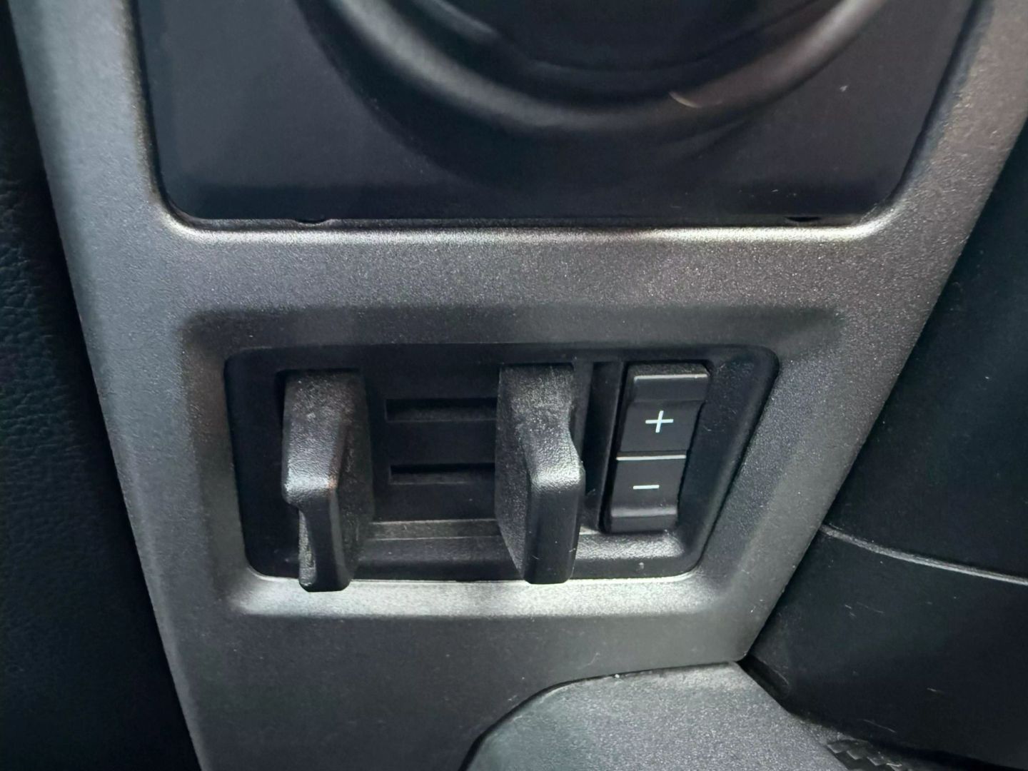 2020 Ford F150 Supercrew Cab - Image 36