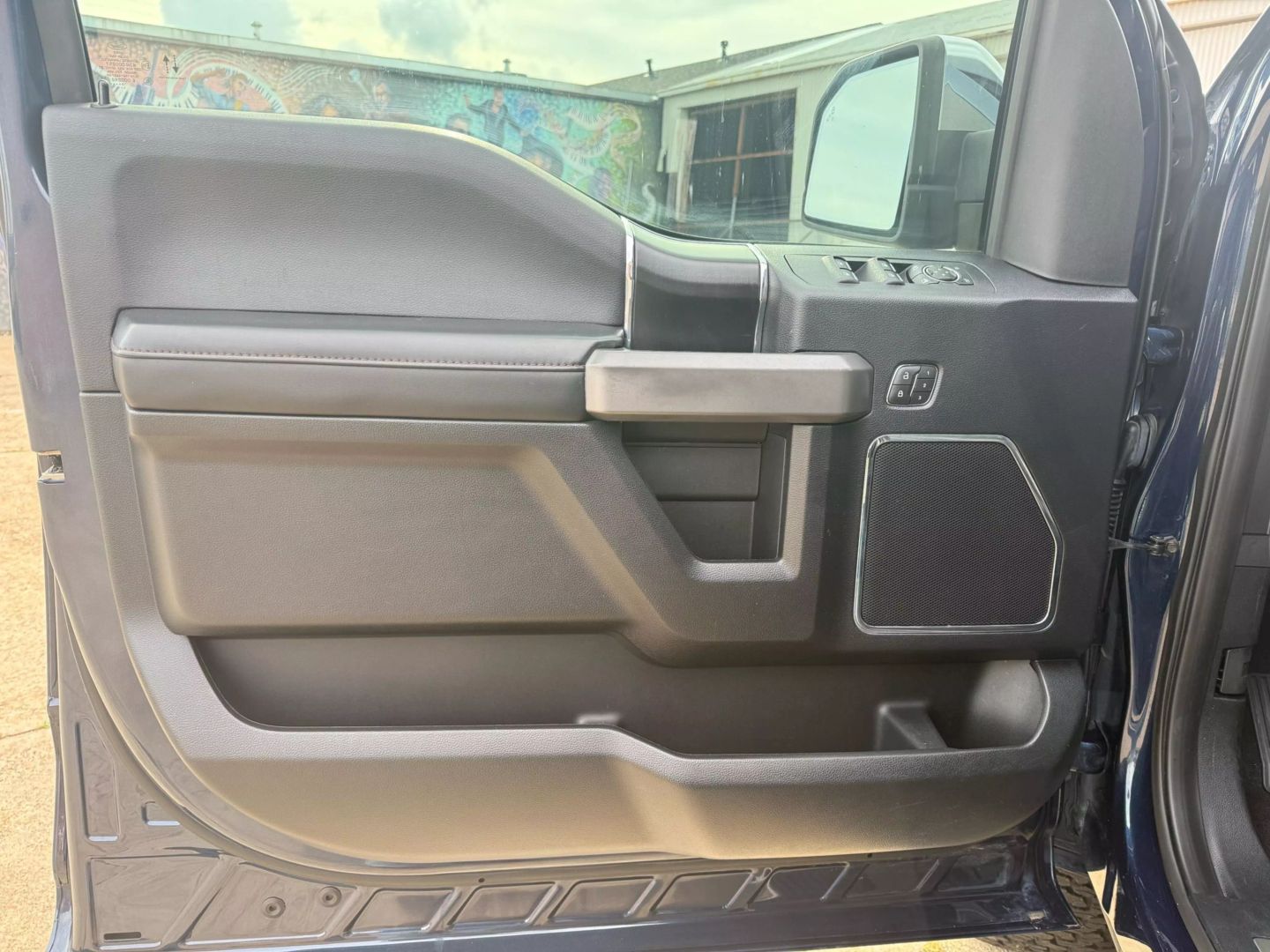 2019 Ford F150 Supercrew Cab - Image 13