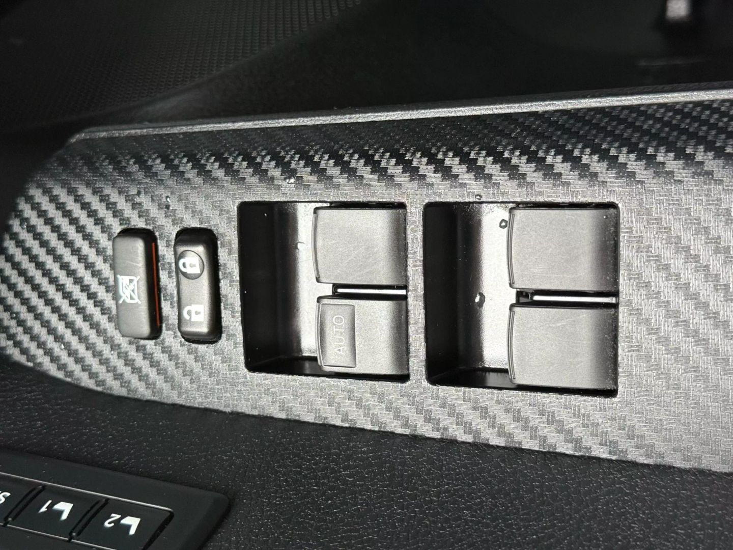 2015 Toyota Rav4 - Image 43