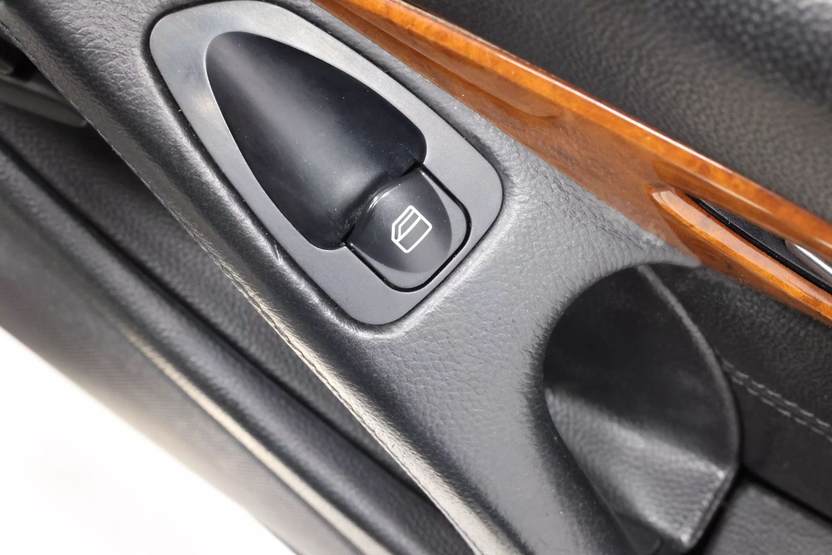 2011 Mercedes-benz Sl-class - Image 69