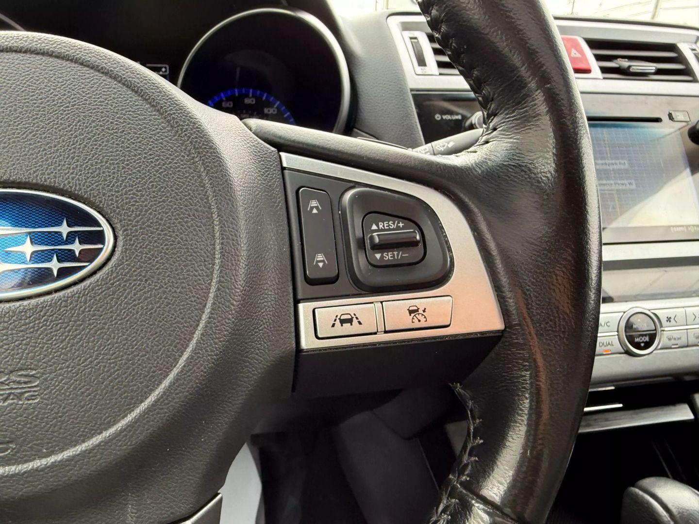 2016 Subaru Outback - Image 32