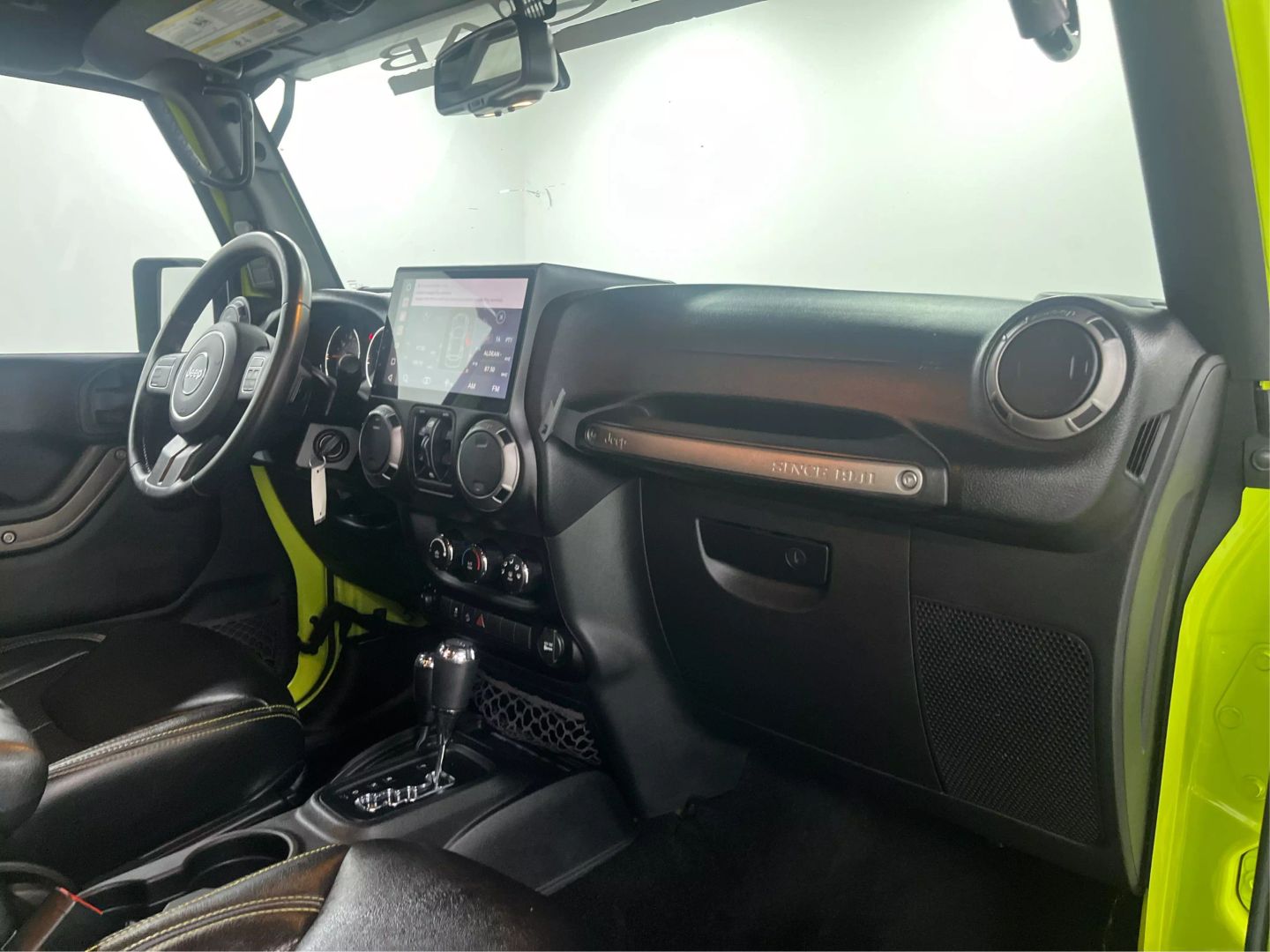 2017 Jeep Wrangler Unlimited - Image 30