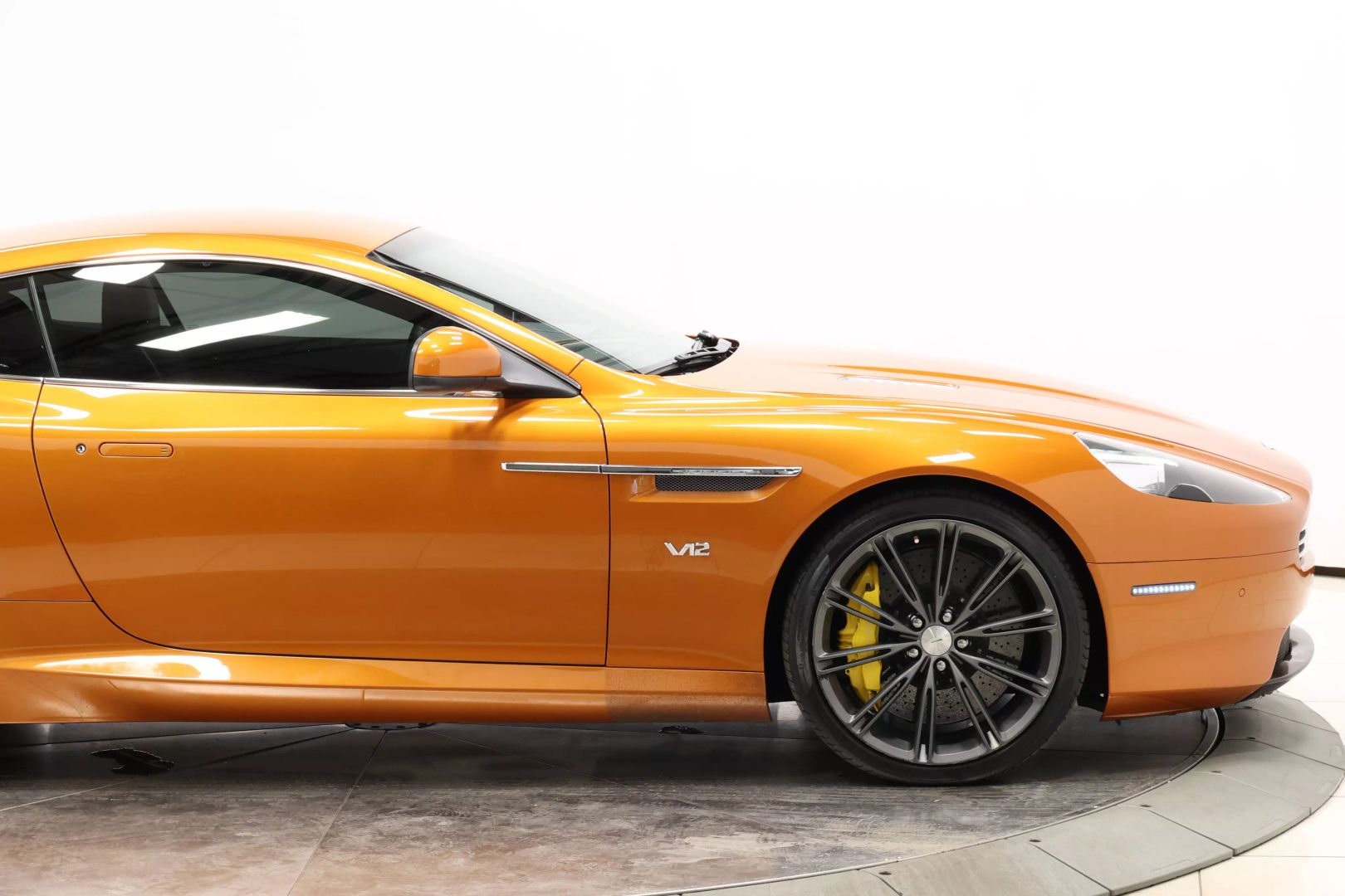 2012 Aston Martin Virage - Image 52