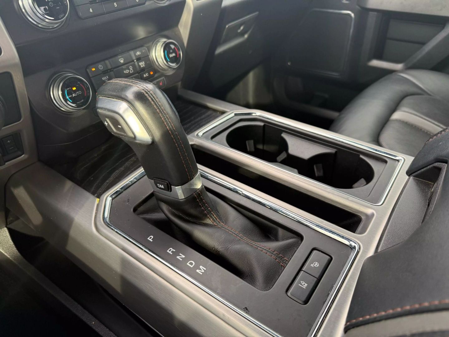 2019 Ford F150 Supercrew Cab - Image 34