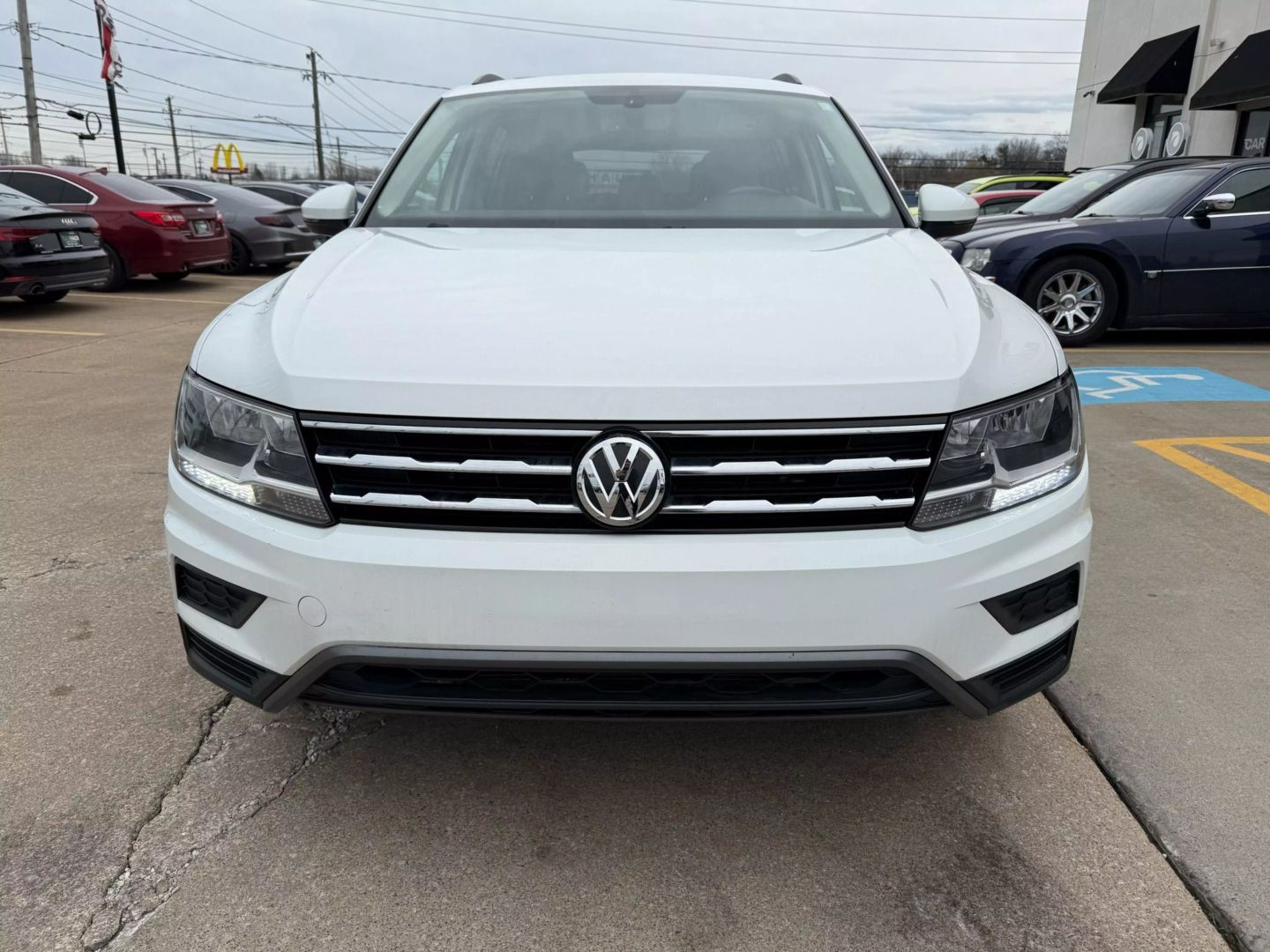 2021 Volkswagen Tiguan - Image 3