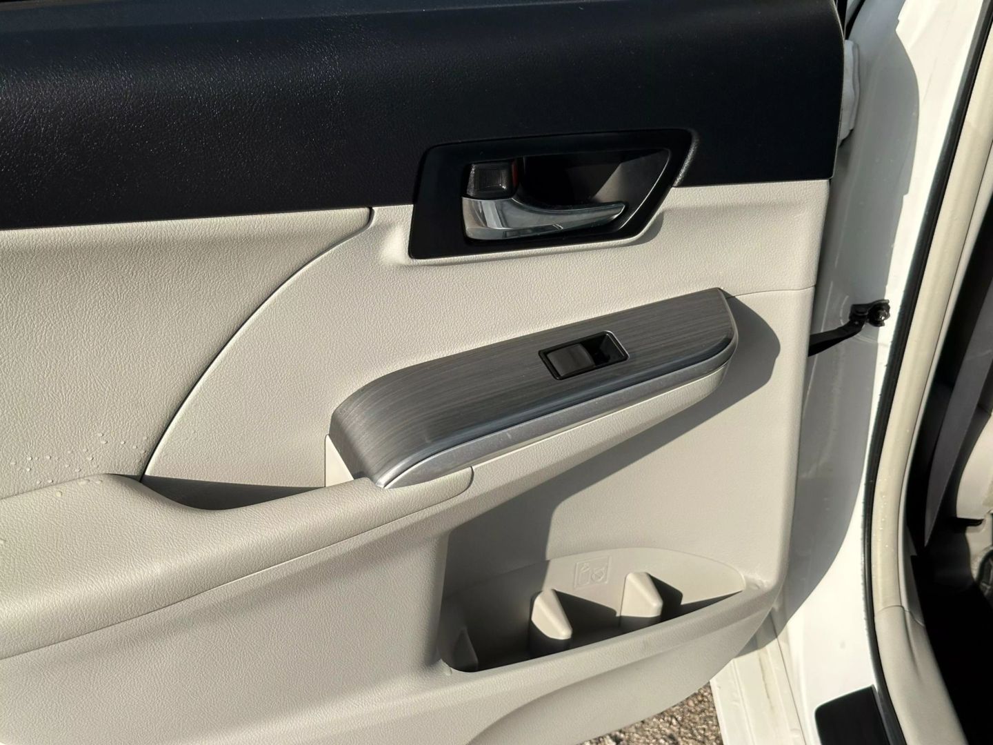 2012 Toyota Camry - Image 15