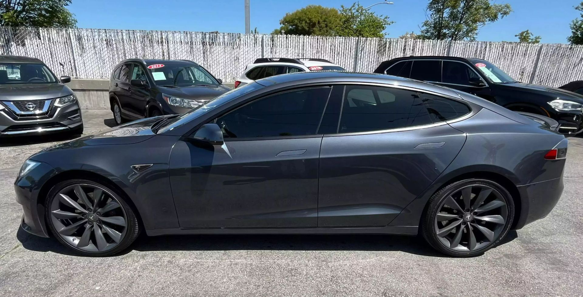 2016 Tesla Model S  Vin: 5yjsa1e16gf151935 Stock Id: 151935 - Image 4