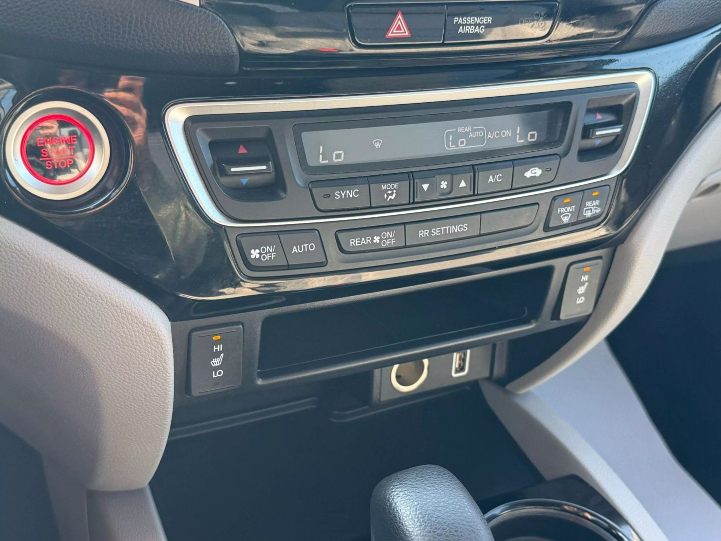 2019 Honda Ridgeline - Image 41