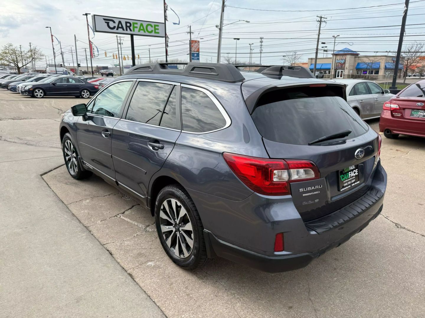 2016 Subaru Outback - Image 8
