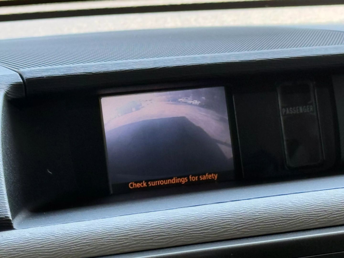 2013 Toyota Sienna - Image 29