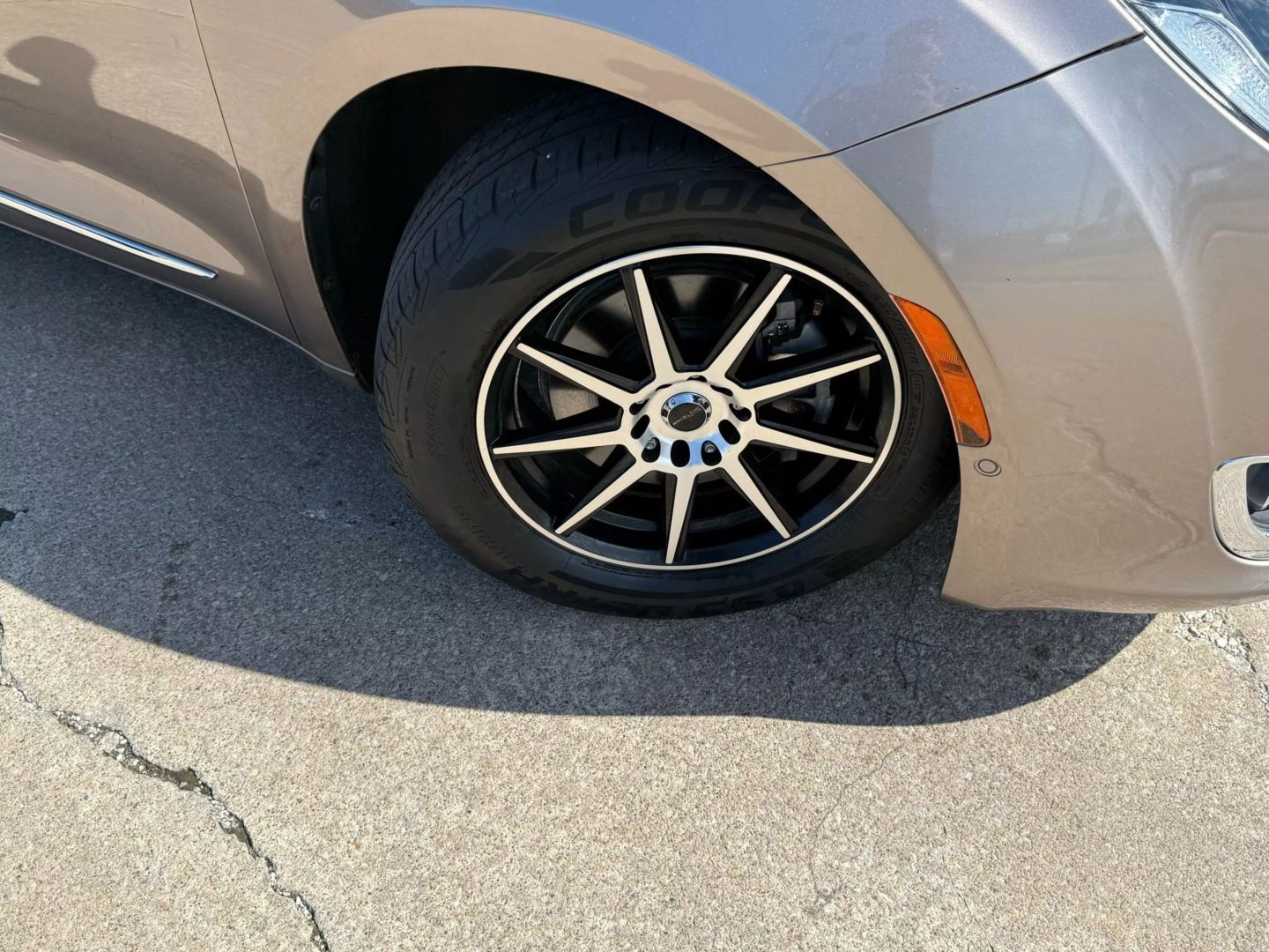 2017 Chrysler Pacifica - Image 66
