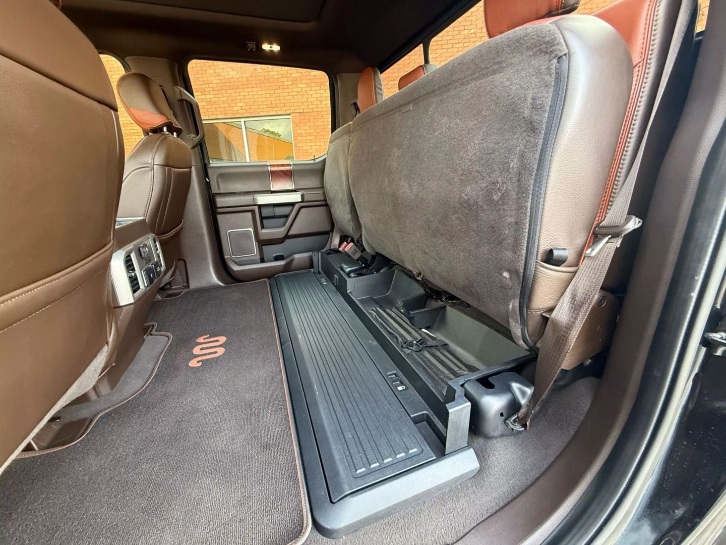 2021 Ford F250 Super Duty Crew Cab - Image 18