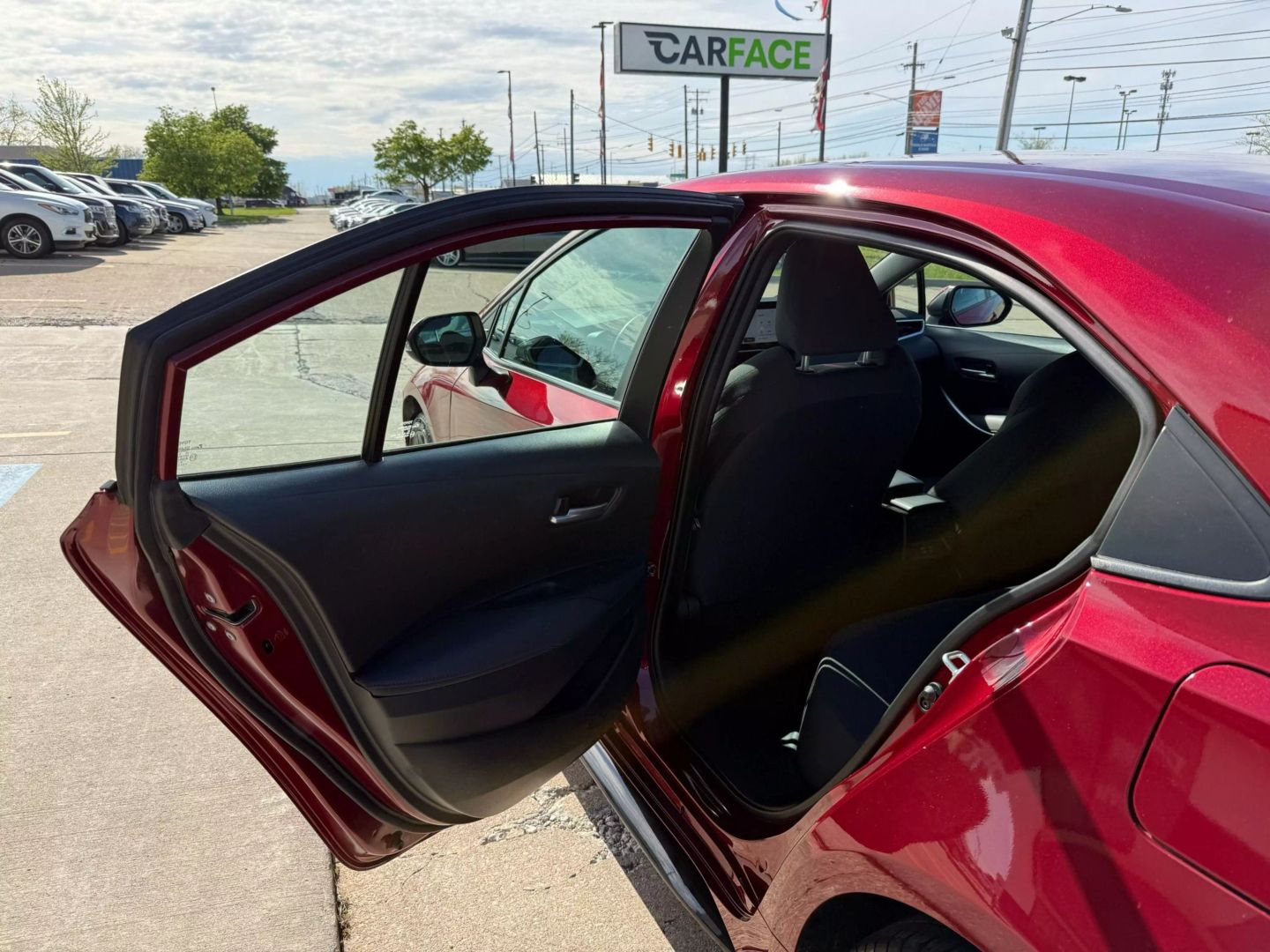 2023 Toyota Corolla - Image 18