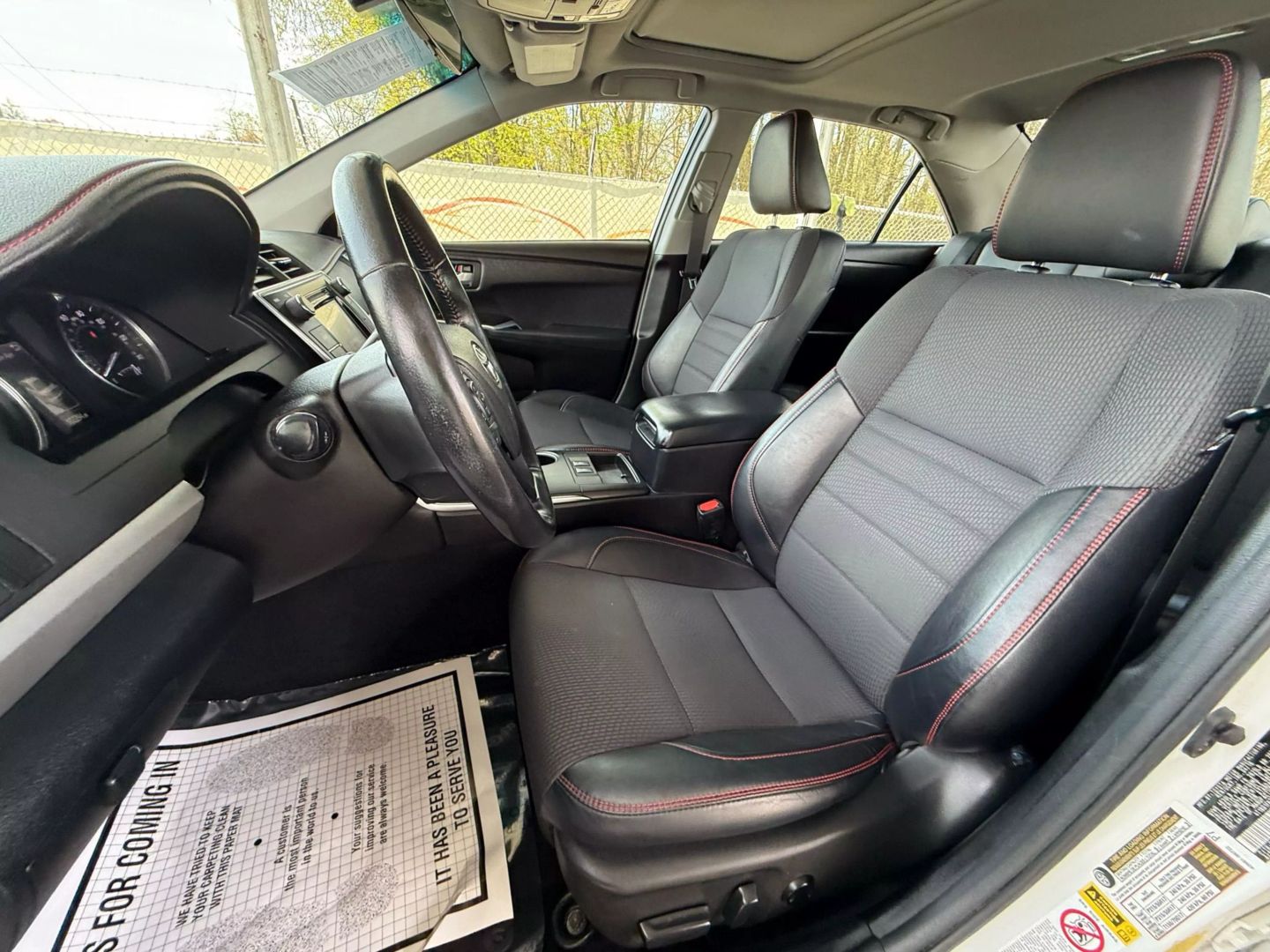 2016 Toyota Camry - Image 16