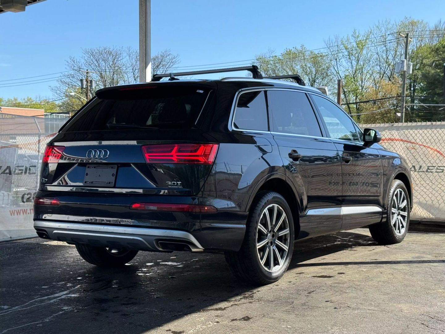 2017 Audi Q7 - Image 9