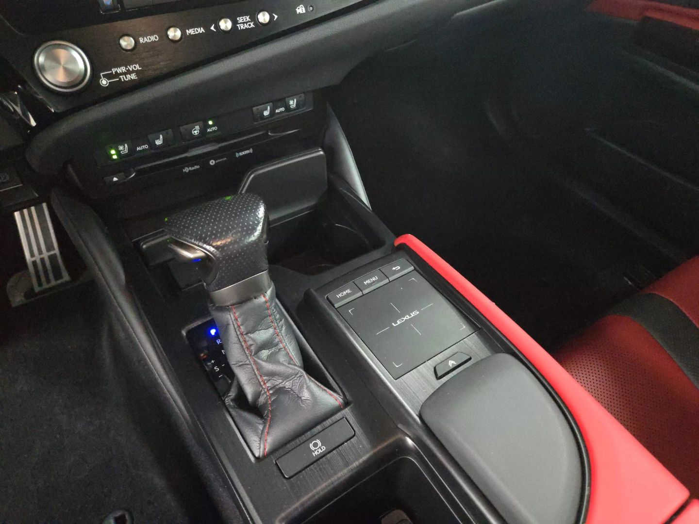 2022 Lexus Es - Image 16