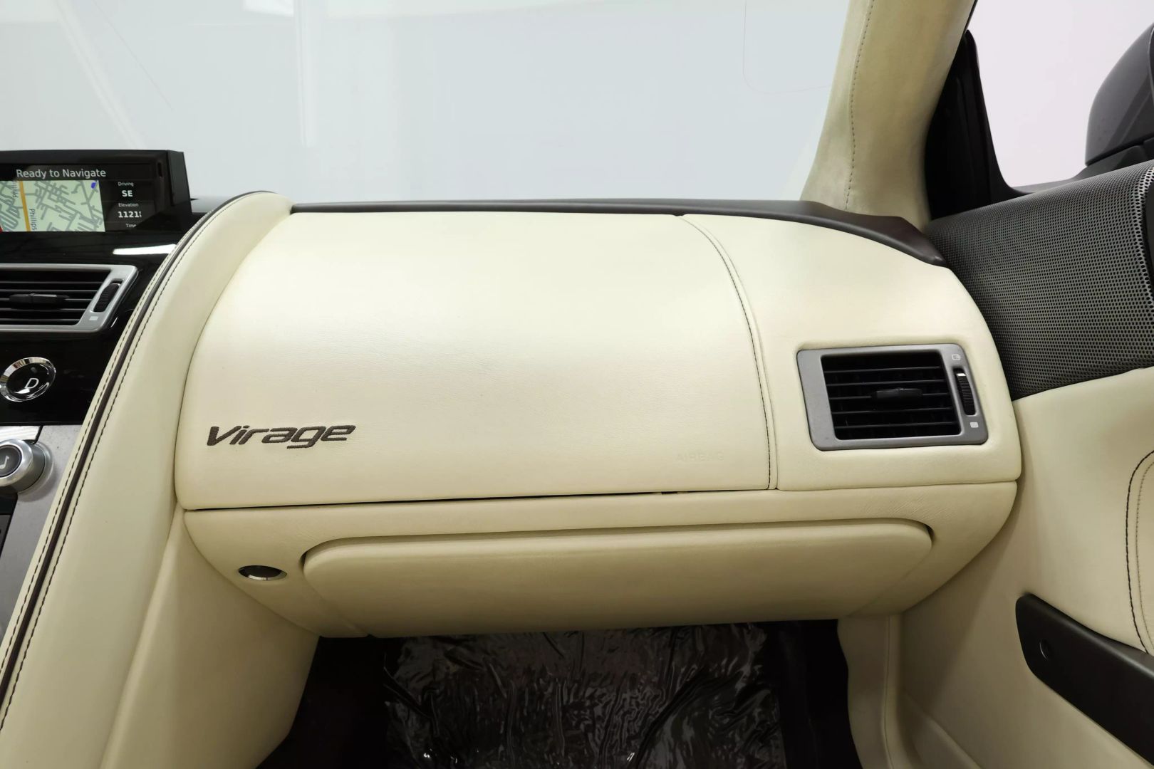 2012 Aston Martin Virage - Image 70