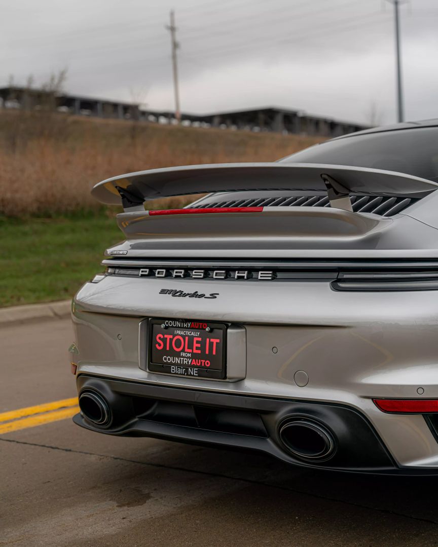 2021 Porsche 911 - Image 38
