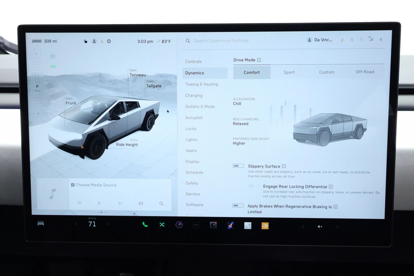 2024 Tesla Cybertruck - Image 30