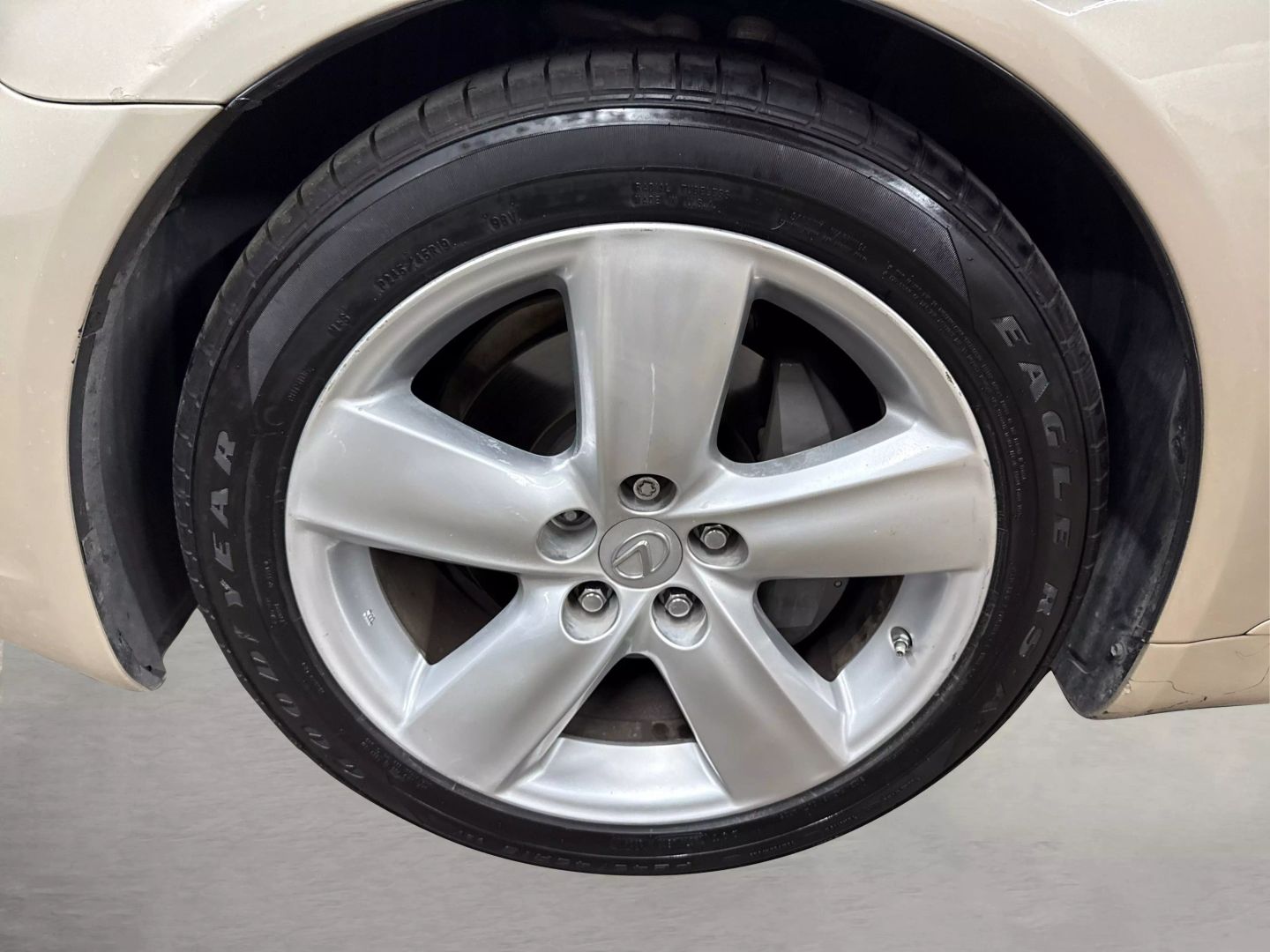 2011 Lexus Ls - Image 18