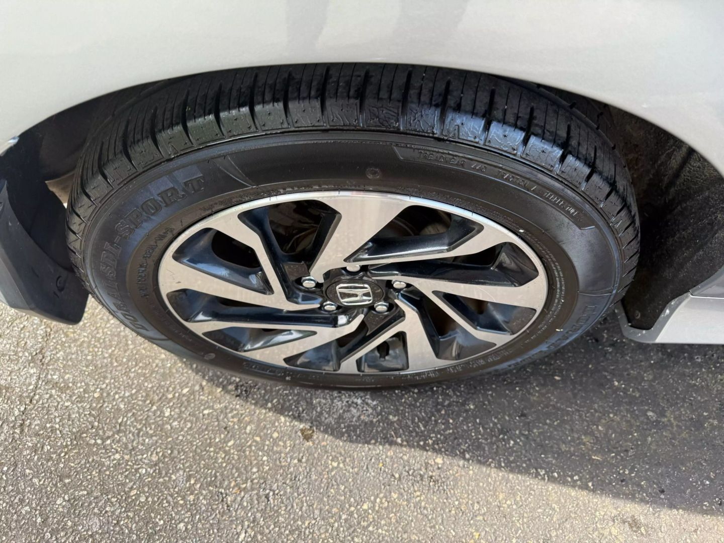 2016 Honda Civic - Image 39