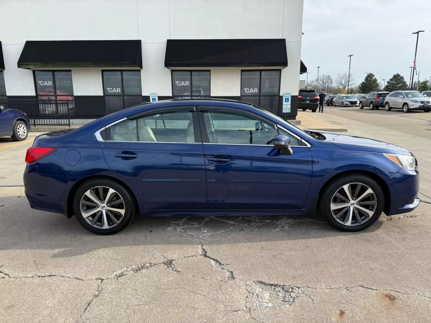 2015 Subaru Legacy - Image 15