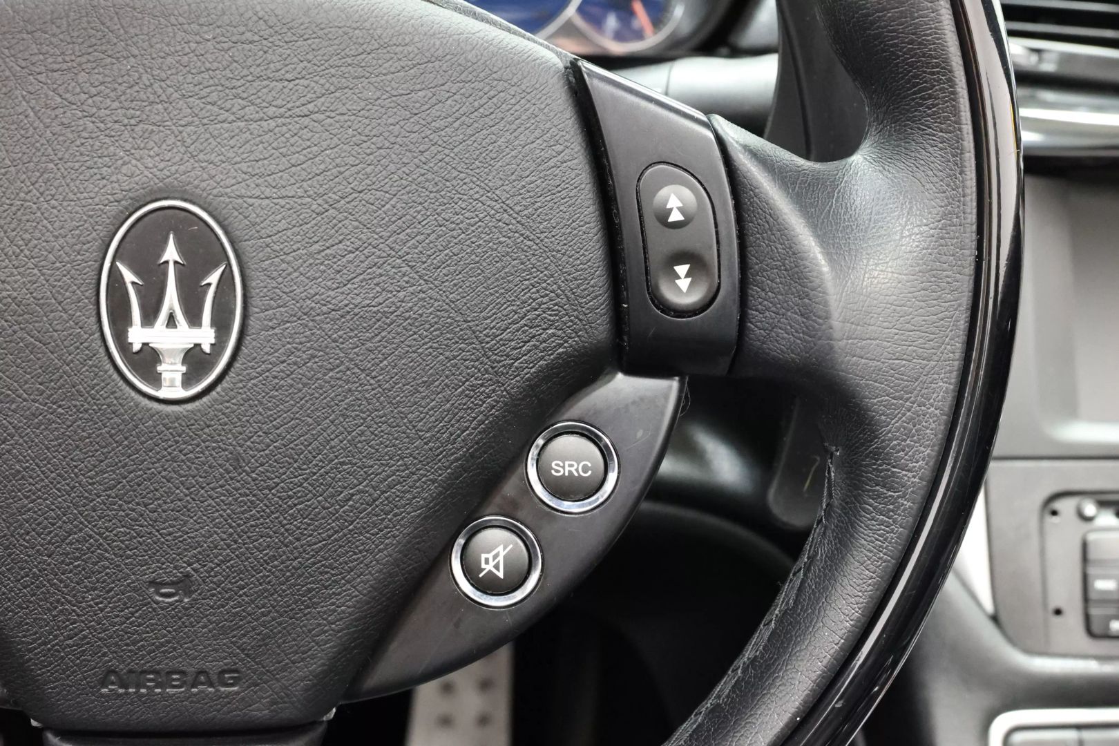 2011 Maserati Granturismo - Image 23