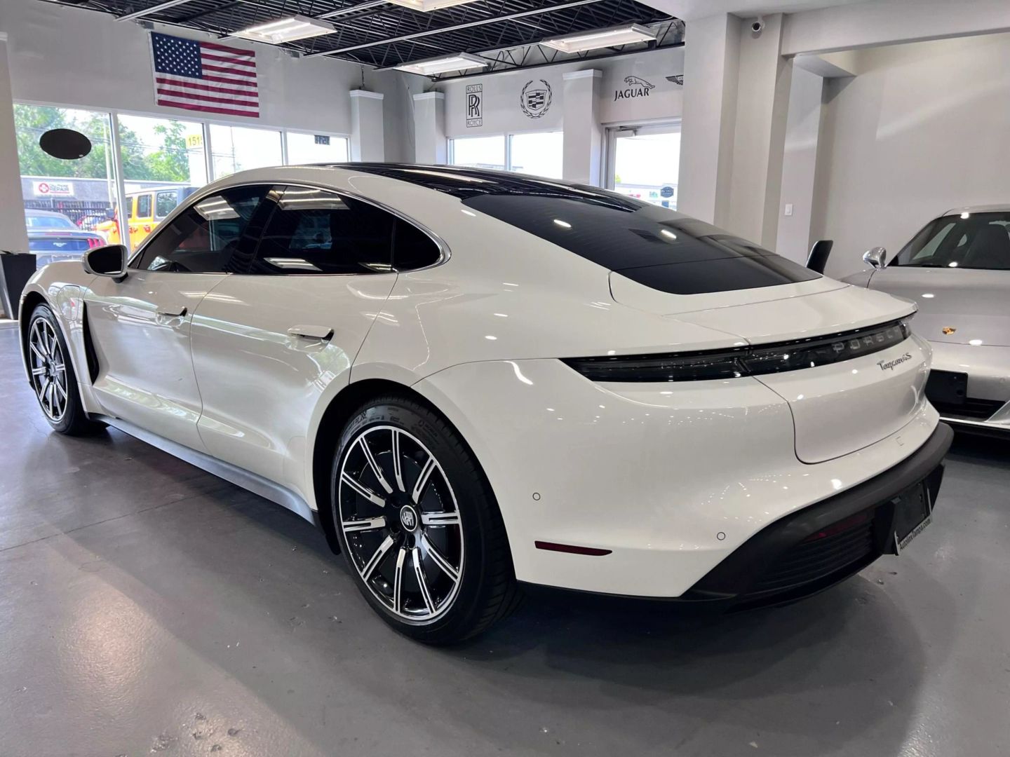 2020 Porsche Taycan 4s Sedan 4d - Image 7
