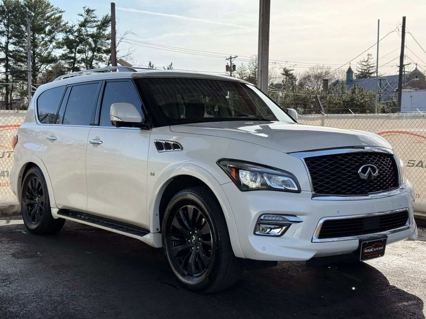 2017 Infiniti Qx80 - Image 6