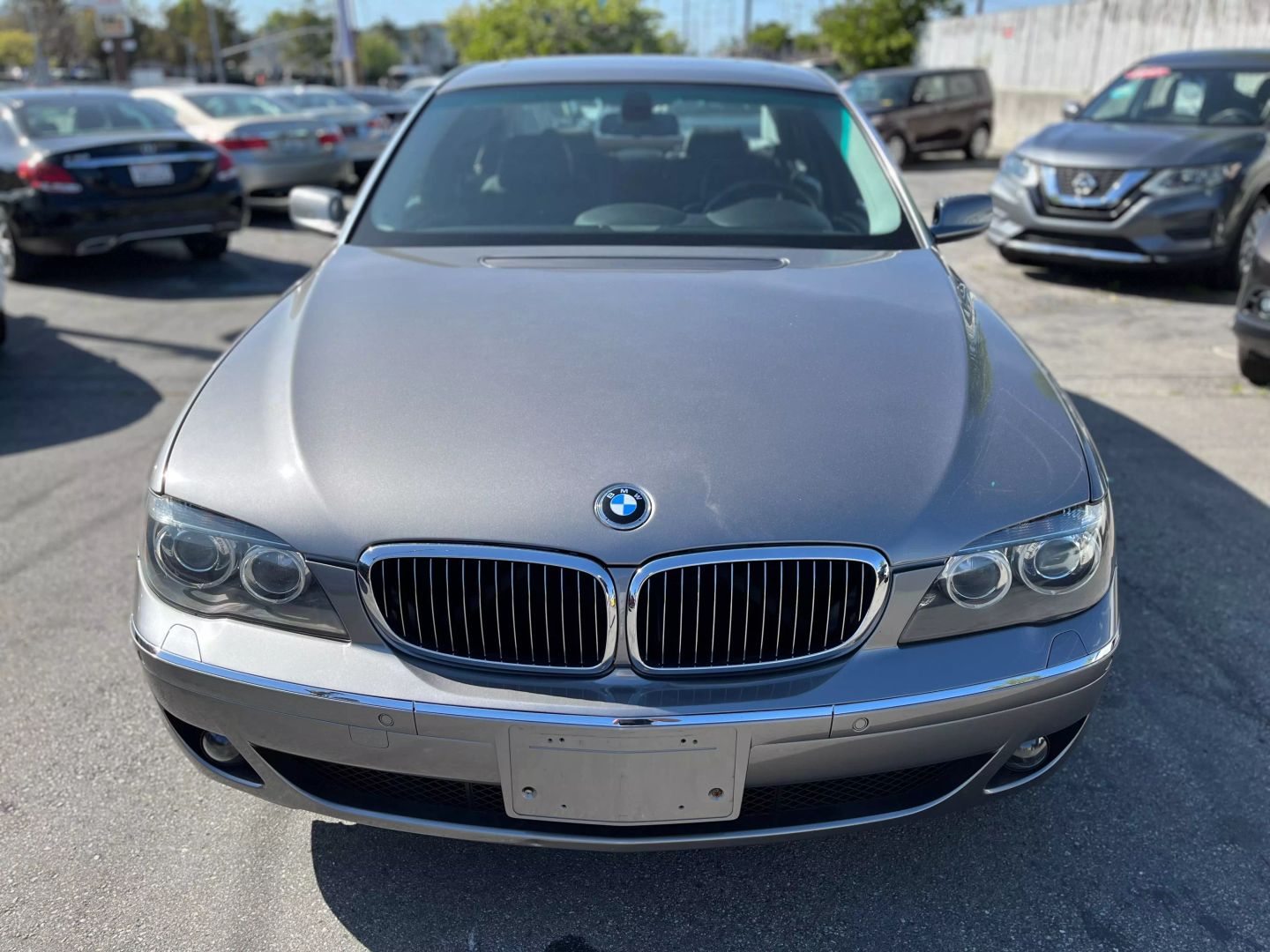 2007 Bmw 7 Series  Vin: Wbahn83557dt68703 Stock Id: T68703 - Image 2