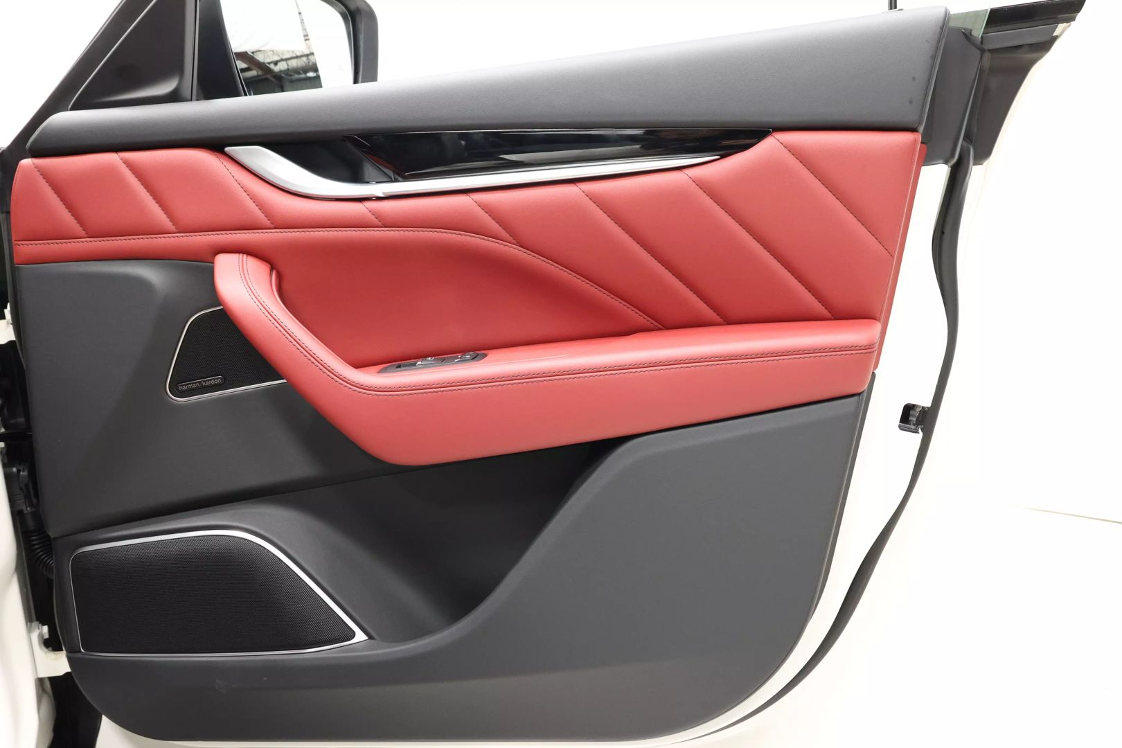 2022 Maserati Levante - Image 88