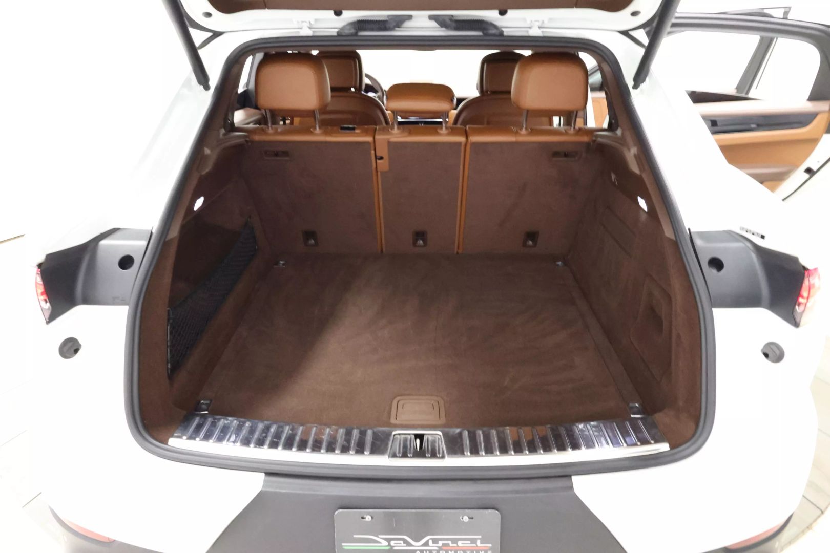 2021 Porsche Cayenne Coupe - Image 64