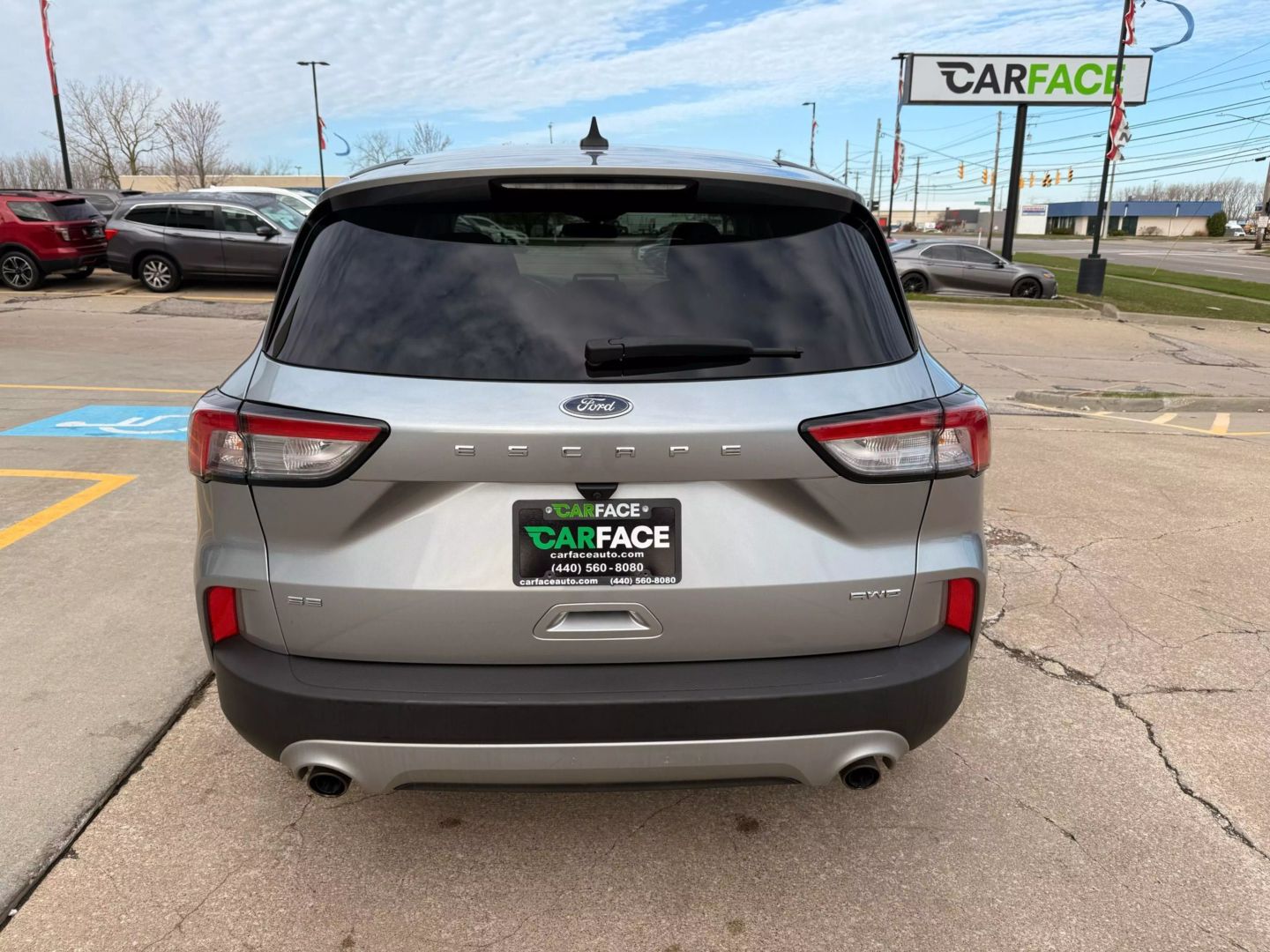 2022 Ford Escape - Image 9