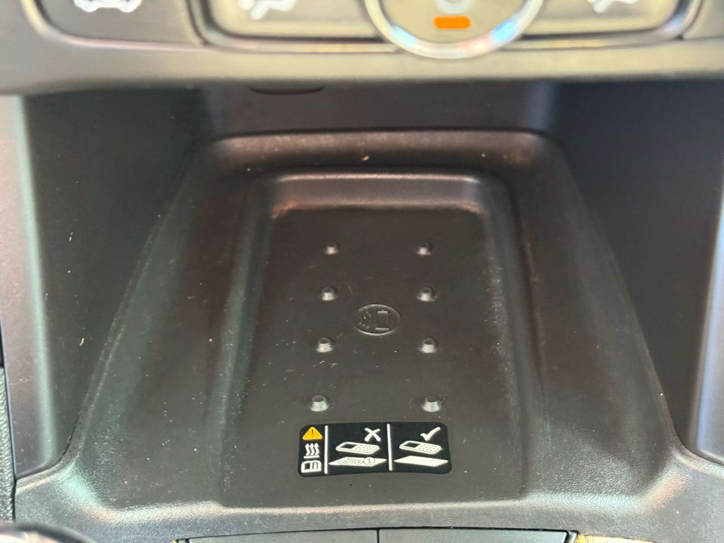 2017 Gmc Acadia - Image 33
