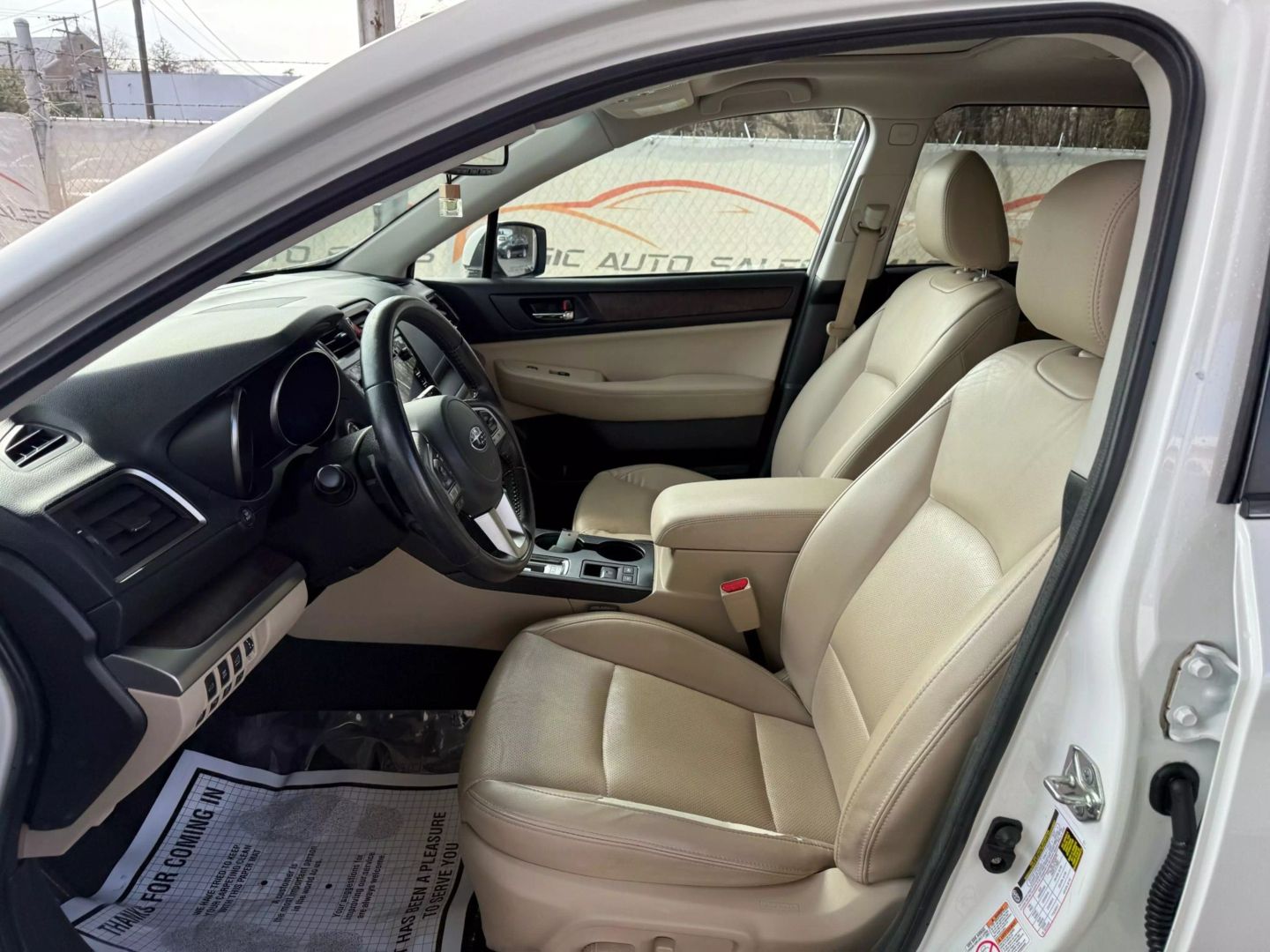 2016 Subaru Outback - Image 15