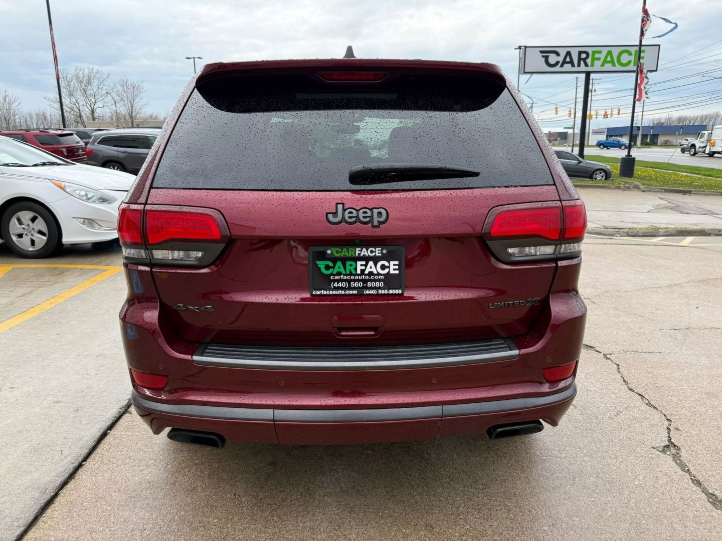 2020 Jeep Grand Cherokee - Image 10