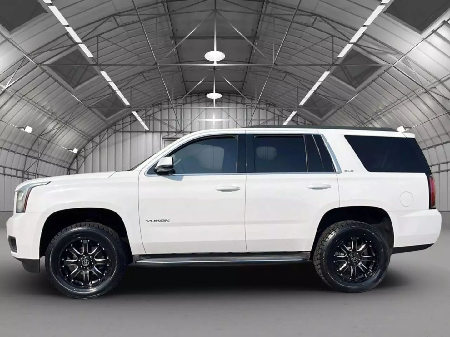 Used 2015 GMC Yukon SLE with VIN 1GKS2AKC8FR289153 for sale in Kansas City