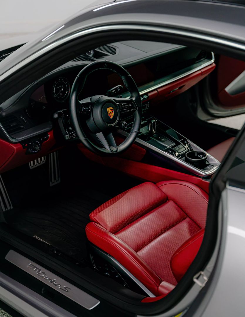 2021 Porsche 911 - Image 14
